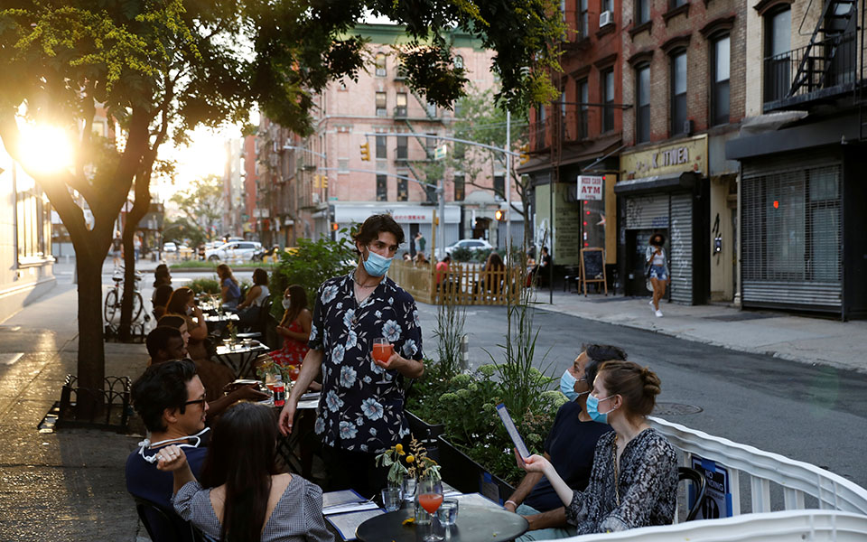 νέα-υόρκη-αναβλήθηκε-η-επαναλειτουργ-2385915