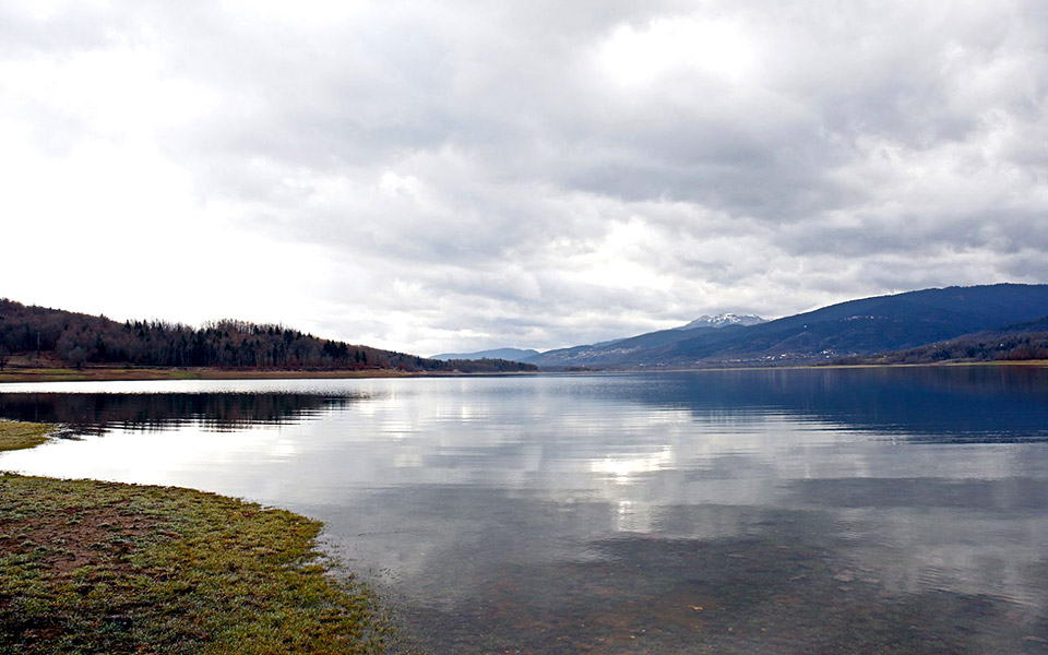 η-λίμνη-πλαστήρα-σε-7-νόστιμες-στάσεις-2390935