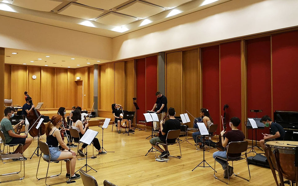 εξυπνες-ιδέες-από-νέες-μουσικές-δυνάμ-2388165