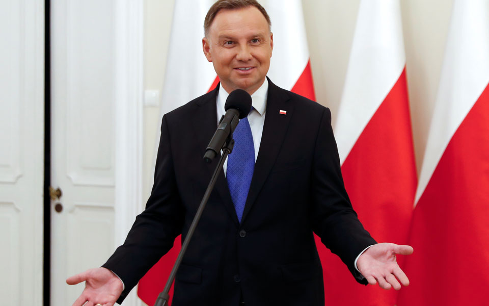 πολωνία-οριακή-νίκη-ντούντα-στις-προε-2387765