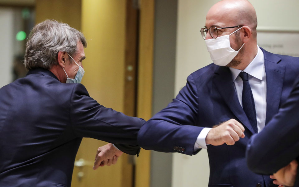 ευρωπαϊκό-κοινοβούλιο-θετικό-βήμα-η-σ-2389212