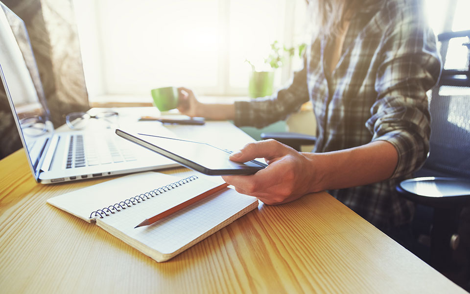 κανόνες-για-την-τηλεργασία-θεσπίζει-τ-2388022