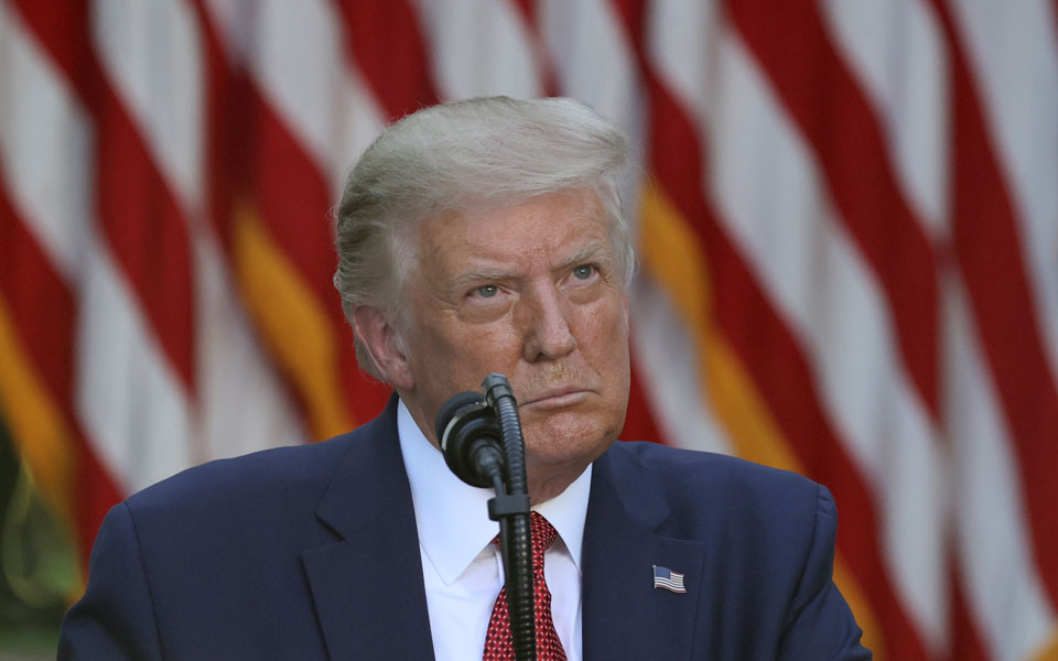 η-νέα-εμφάνιση-του-τραμπ-και-τα-σχόλι-2388218