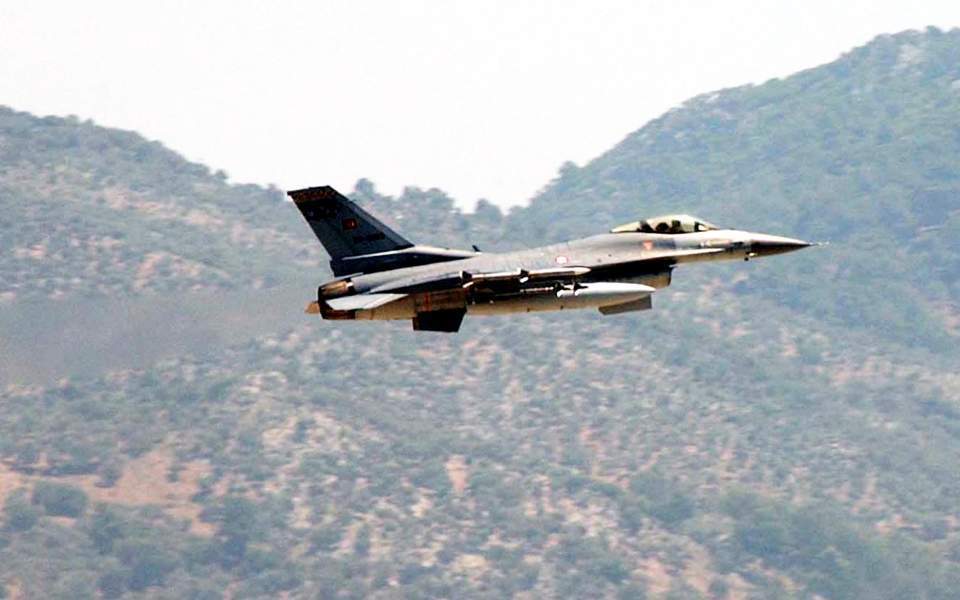 αιγαίο-50-τουρκικές-παραβιάσεις-και-μία-2386853