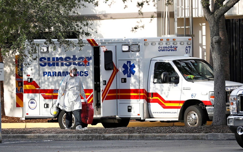 ηπα-νέο-ρεκόρ-αύξησης-κρουσμάτων-κορω-2388271