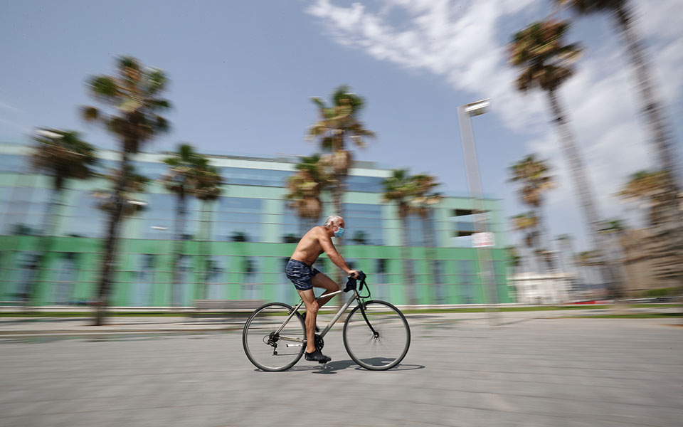 να-μείνουν-στο-σπίτι-καλούνται-οι-κά-2388599