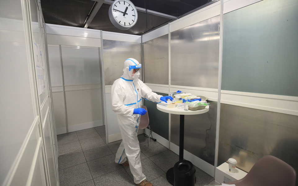 που-η-covid-19-είναι-η-χειρότερη-έκτακτη-κατ-2390163