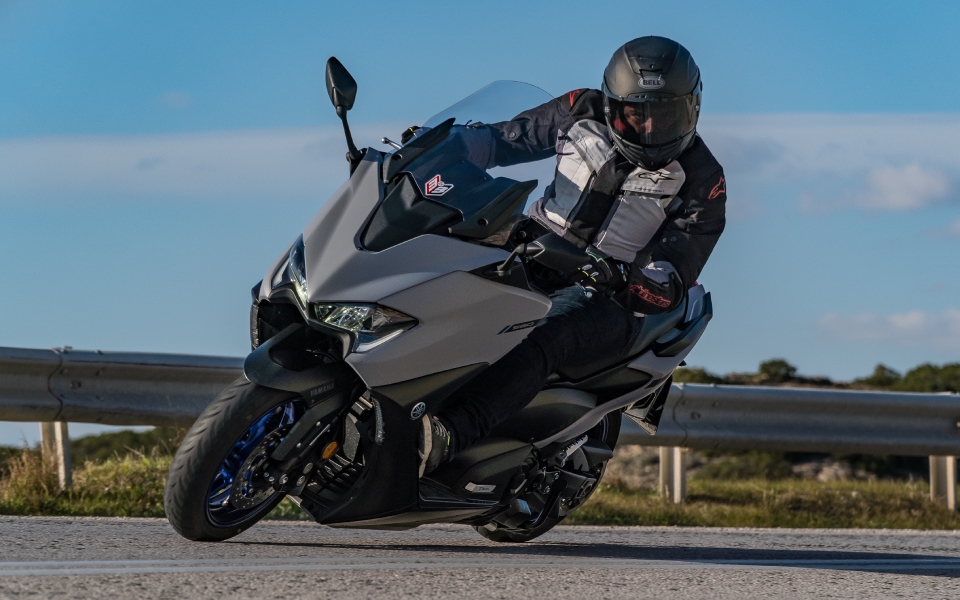 δοκιμή-yamaha-tmax-560-2390969