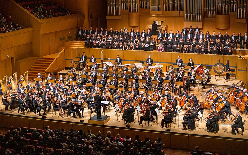 επιτέλους-καλός-μάλερ-από-την-κρατική-2297996