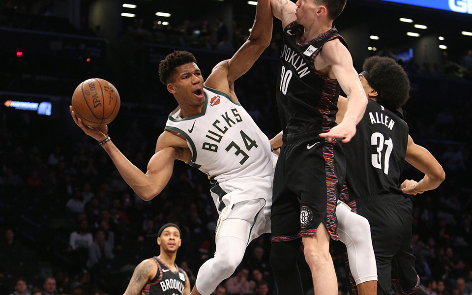 αντετοκούνμπο-θέλω-να-είμαι-εκεί-για-2298397