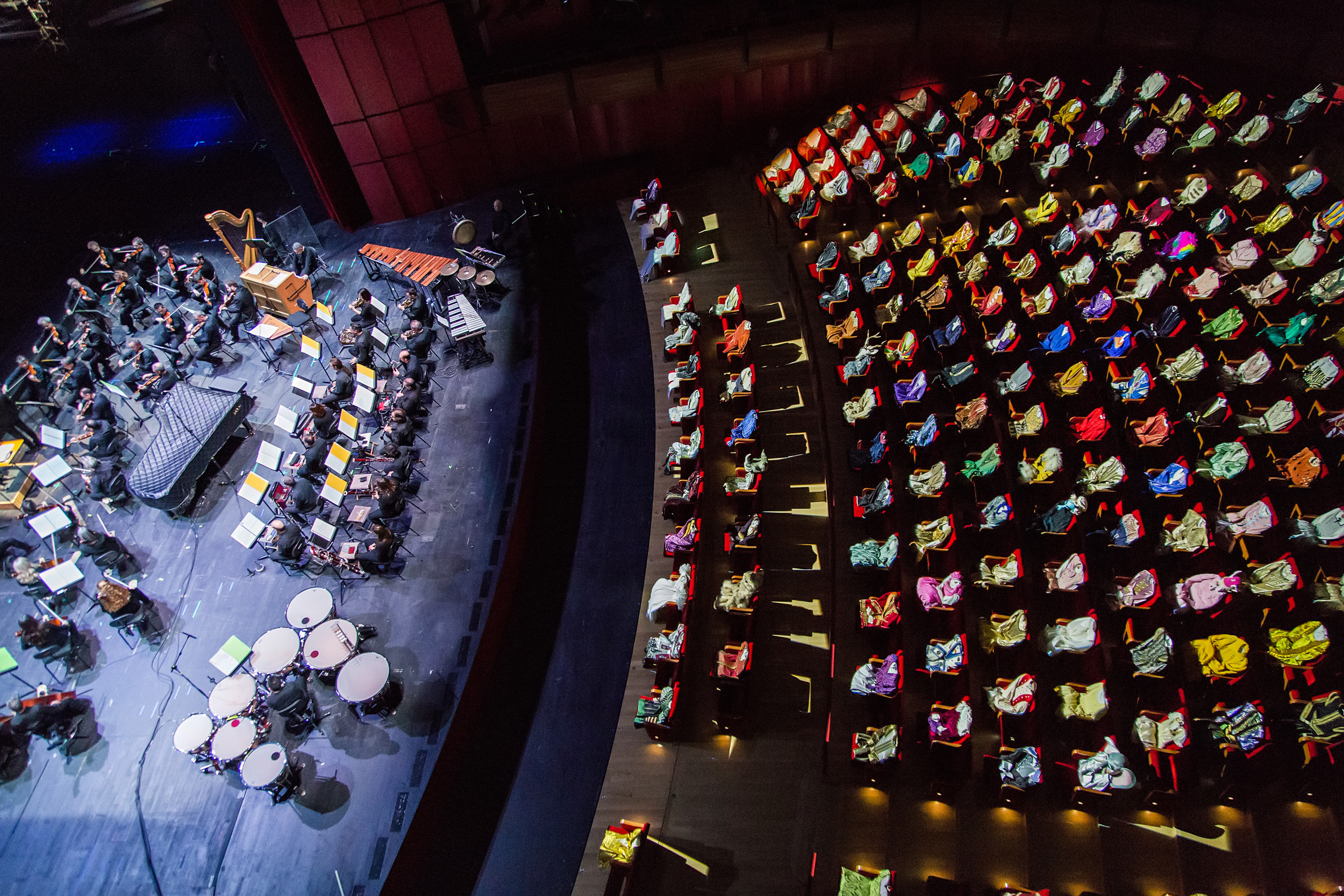 στον-μυσταγωγικό-κόσμο-του-νίκου-ναυρ-2298436