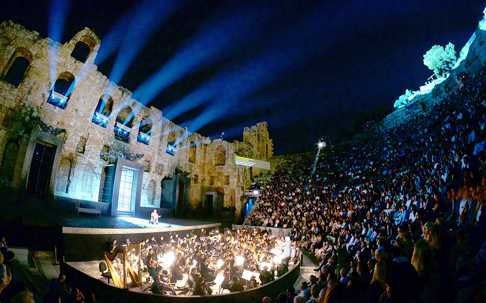 εκτός-πολιτισμού-οι-νέοι-2298439