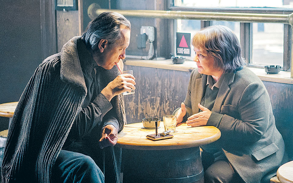 μεταξύ-ταλέντου-και-απάτης-2301510