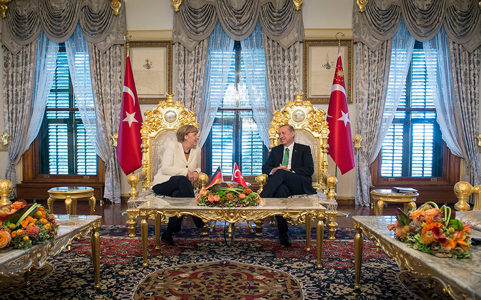 ασλί-αϊντίντασμπας-οι-σχέσεις-ε-ε-το-2299697