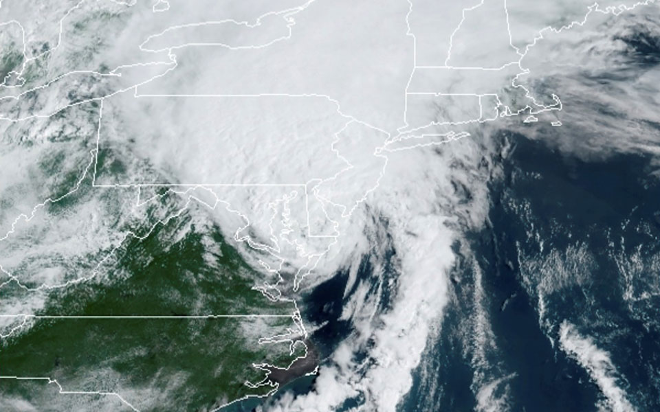 σαρώνει-τις-ηπα-η-τροπική-καταιγίδα-ησ-2391453