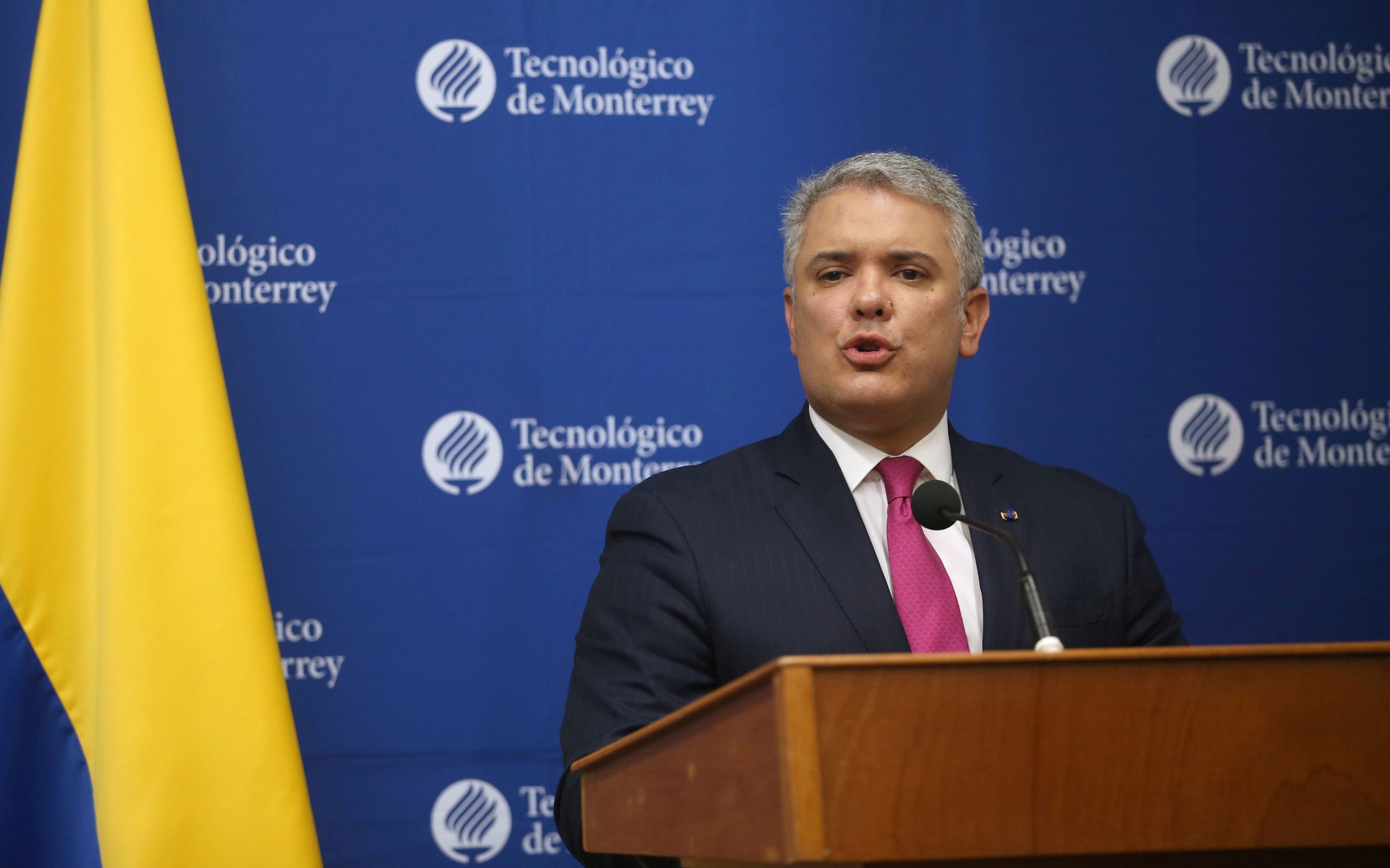 πρόεδρος-κολομβίας-η-βενεζουέλα-επιδ-2393548