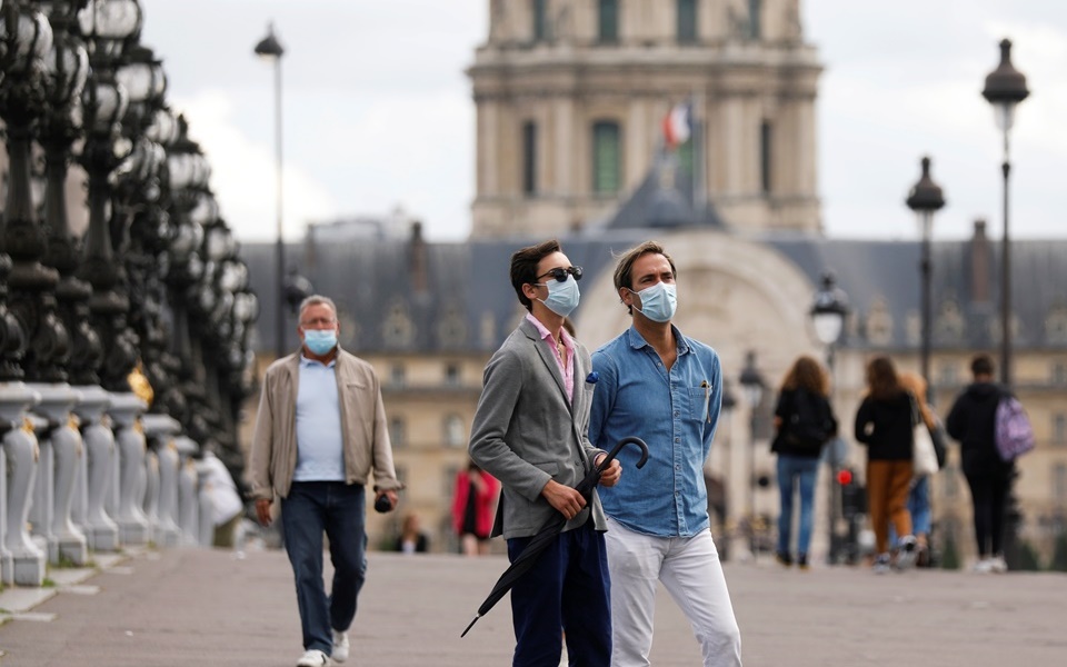 ξεπέρασαν-τα-25-εκατ-τα-κρούσματα-παγκο-2394716