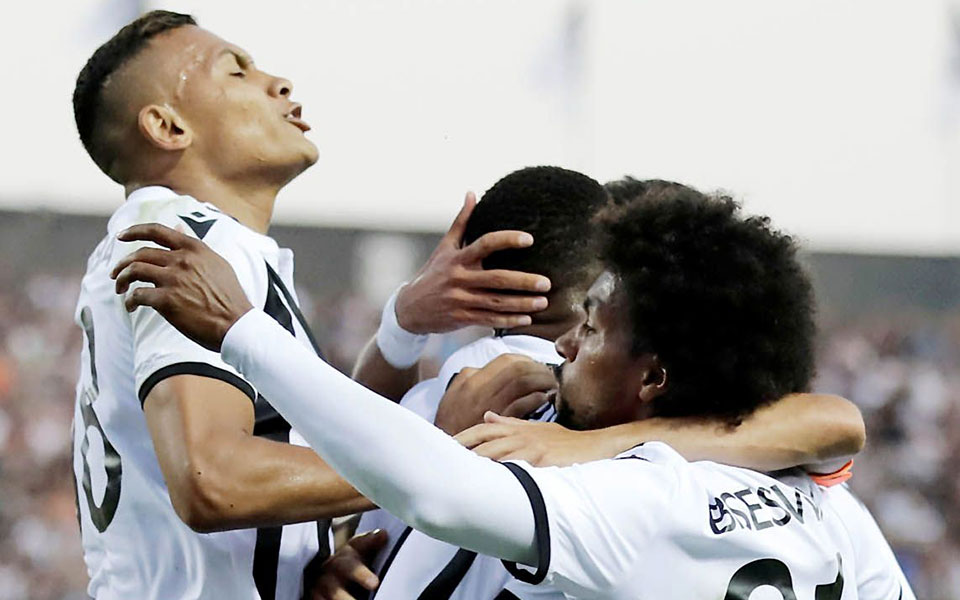 με-μπεσίκτας-ο-παοκ-2392302