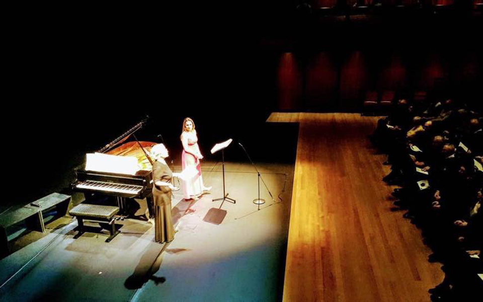 η-λάμψη-των-γυναικών-που-συνθέτουν-2301174