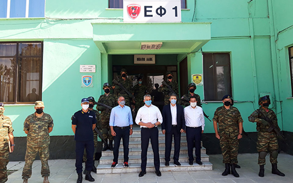 στις-καστανιές-εβρου-οι-κ-χρυσοχοΐδης-2394172