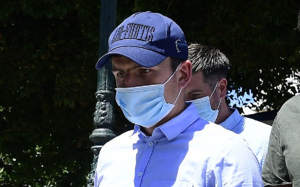 τώρα-ο-μαγκουάιρ-ισχυρίζεται-ότι-νόμι-2394471