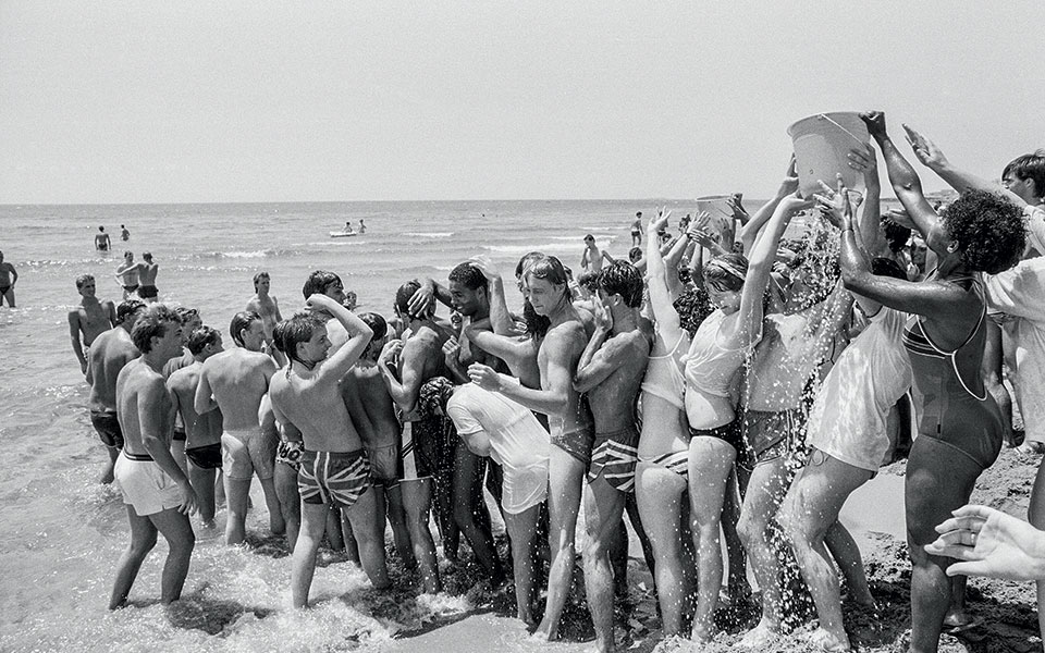 όταν-όλα-ήταν-αλλιώς-2393994