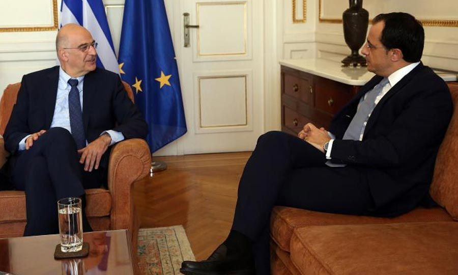 επικοινωνία-ν-δένδια-με-τους-υπεξ-κύπρ-2392480