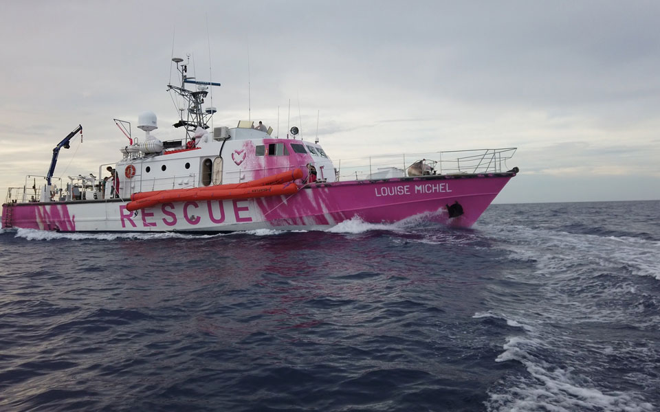 ιταλία-στην-ξηρά-μεταφέρθηκαν-πρόσφυ-2394697