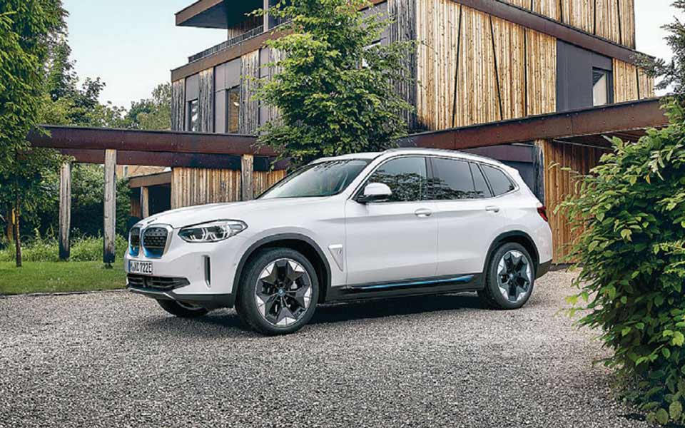 ix3-η-πρώτη-αποκλειστικά-ηλεκτροκίνητη-bmw-x-2391105