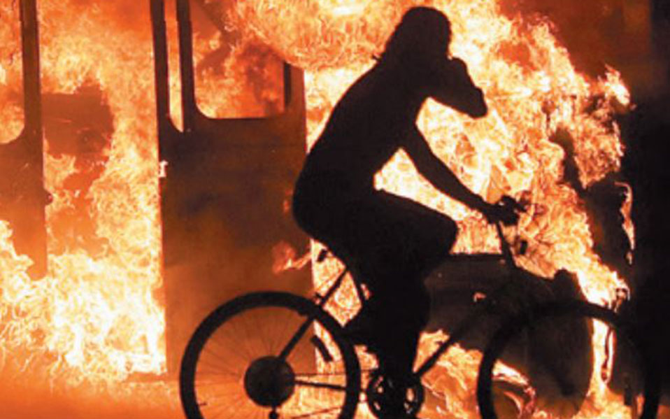 νέο-περιστατικό-αστυνομικής-βίας-στι-2393996