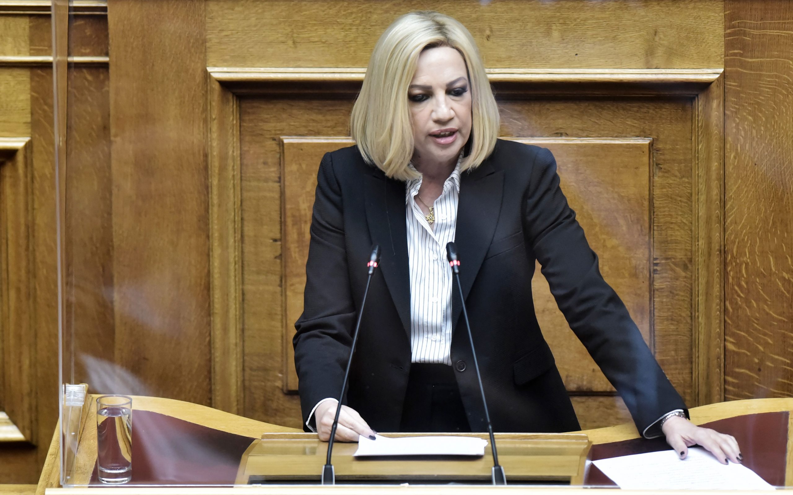 φ-γεννηματά-εθνική-γραμμή-και-αρραγές-2392357