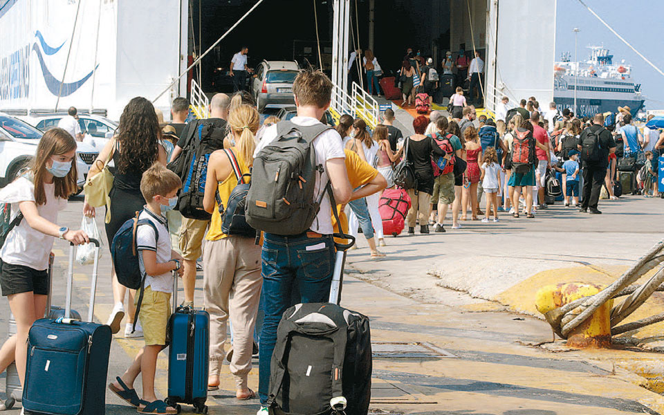 ορόσημο-για-τον-ιό-η-15η-αυγούστου-2391324