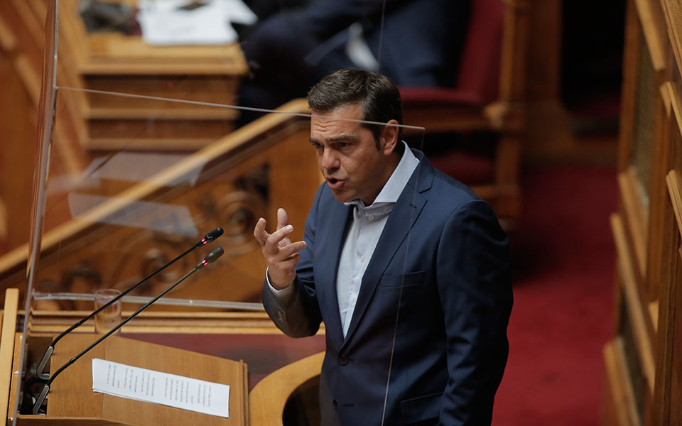 σύγκρουση-για-ονομαστική-πρέσπες-2394263