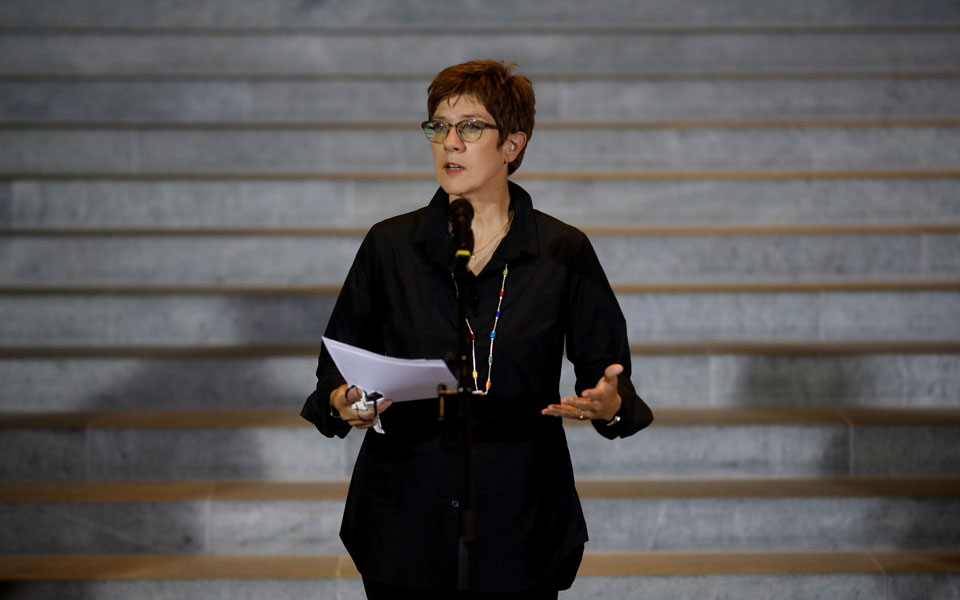 γερμανία-to-προεδρείο-του-cdu-εμμένει-στη-δ-2394842