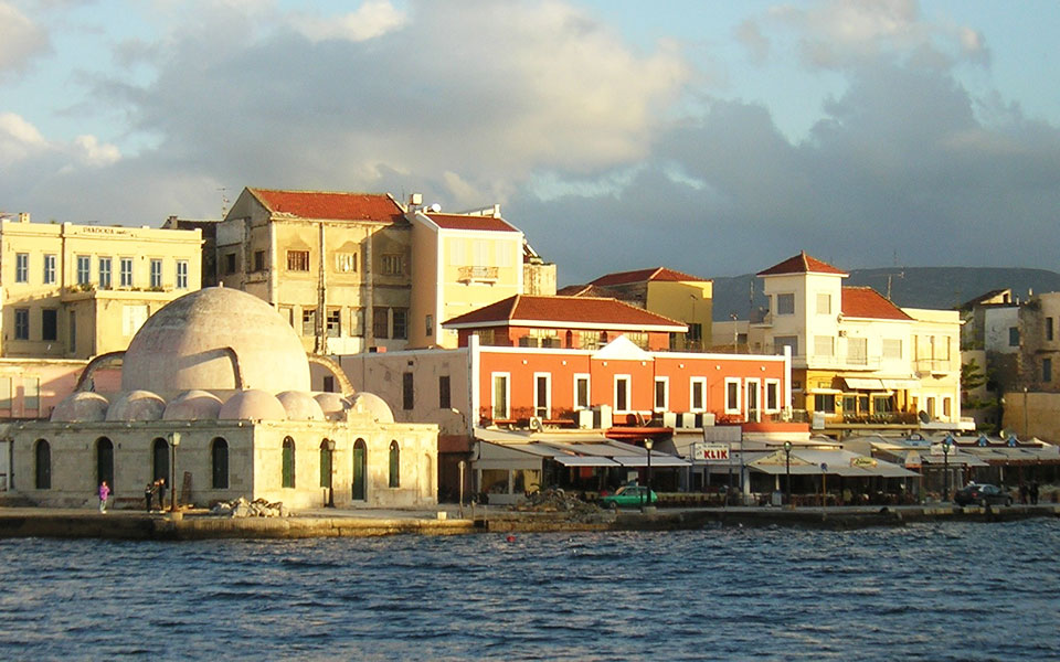 ανησυχία-στην-κρήτη-από-τα-κρούσματα-κ-2393140