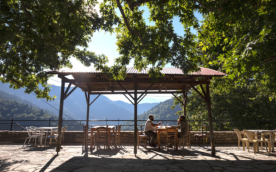 ασπροπόταμος-ποιμενικό-ροκ-2394810