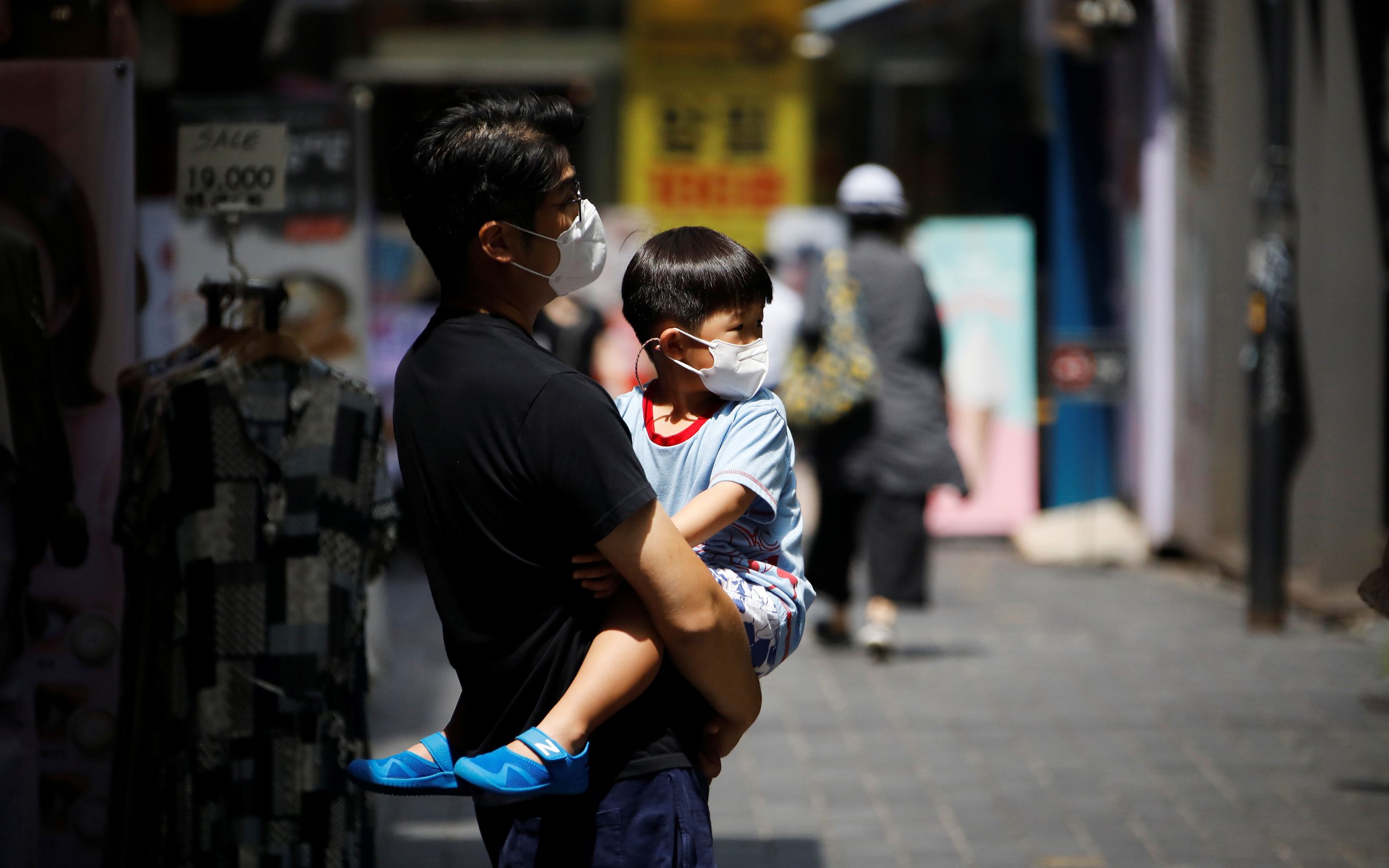 με-τηλεκπαίδευση-συνεχίζεται-το-σχολ-2393960