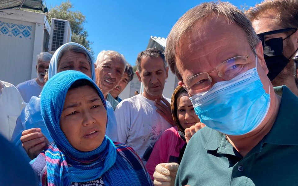 φιάσκο-με-την-επίσκεψη-αρμιν-λάσετ-στο-2391421