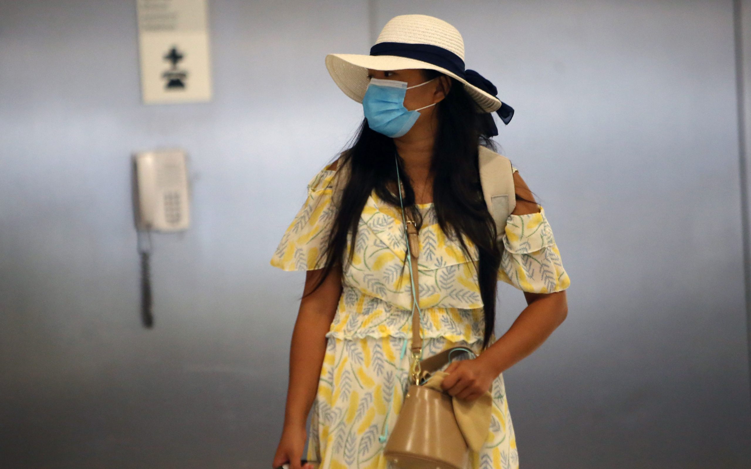 στο-φεκ-η-απόφαση-για-τη-χρήση-μάσκας-2392116