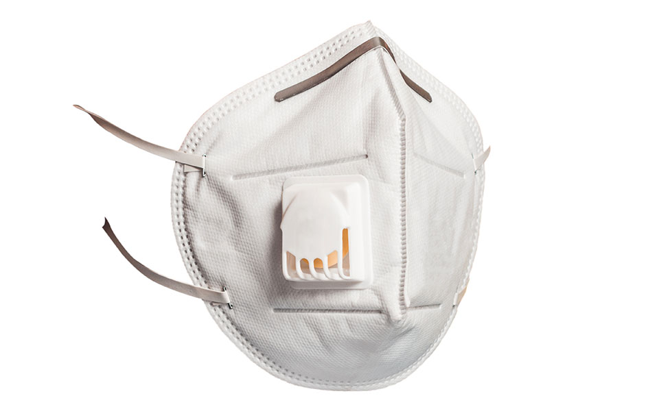 οι-μάσκες-με-βαλβίδα-δεν-εμποδίζουν-τη-2392758