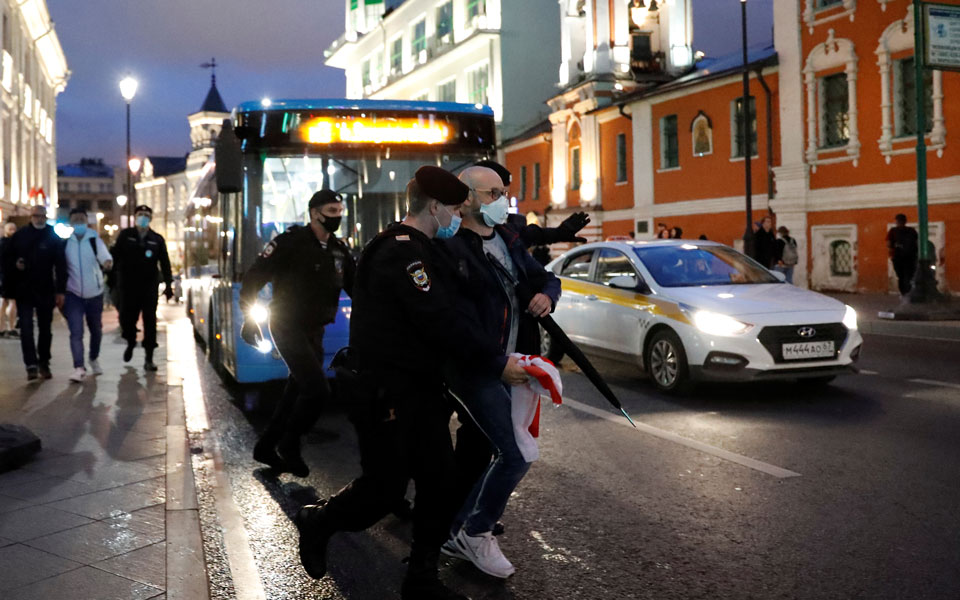 ρωσία-καταγγελία-ακτιβιστή-της-αντιπ-2394820