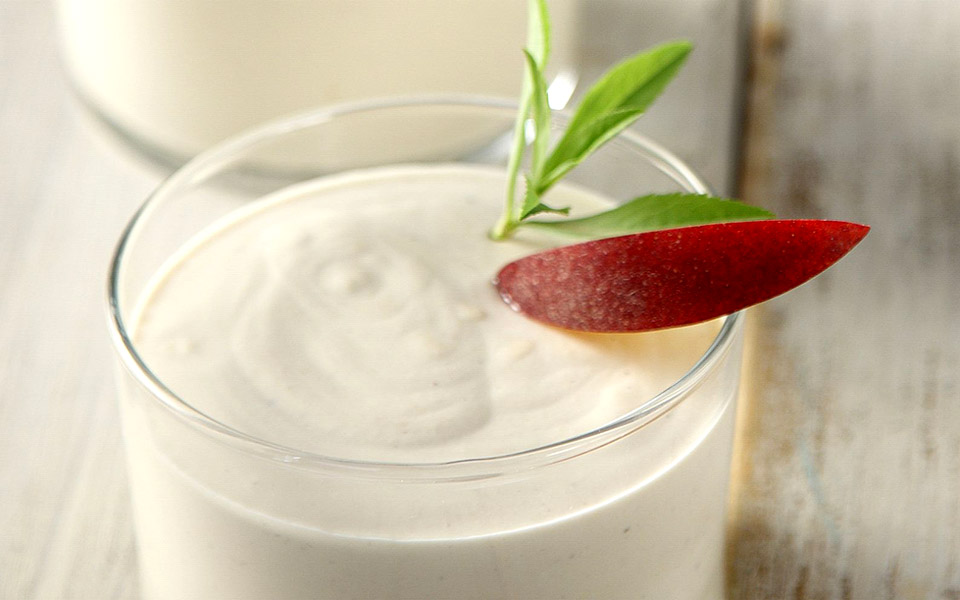 μπαβαρουάζ-γιαούρτι-με-ροδάκινα-2393473