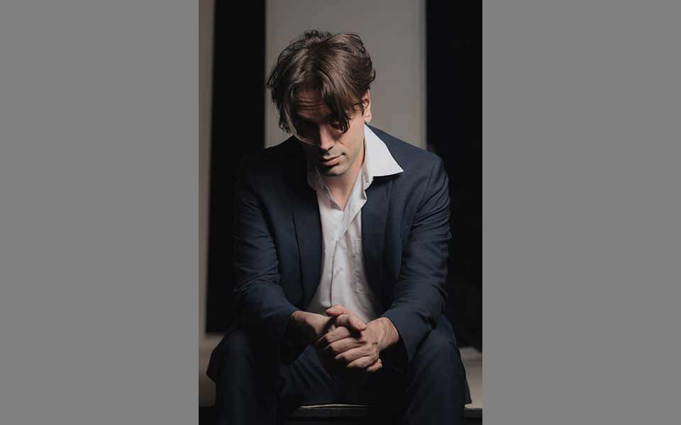 ενα-εικοσιτετράωρο-περιοδείας-με-τον-2391943