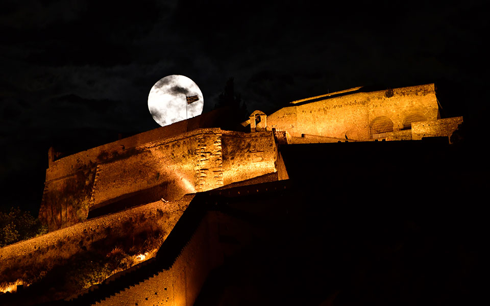 αυγουστιάτικη-πανσέληνος-εκδηλώσει-2391251