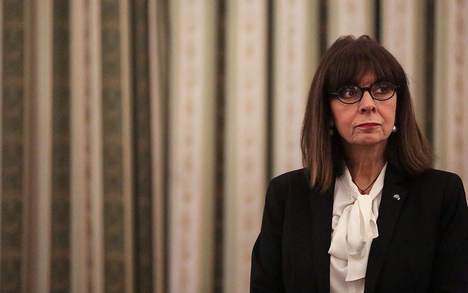 κ-σακελλαροπούλου-ο-ελληνικός-λαός-στ-2391560