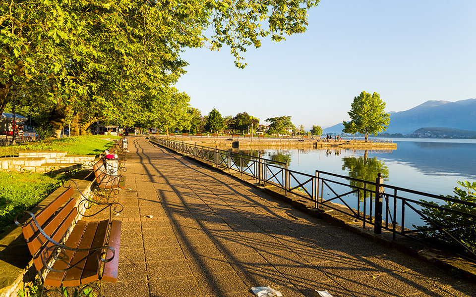 ιωάννινα-γοητευτικά-και-γεμάτα-ιστορ-2394125