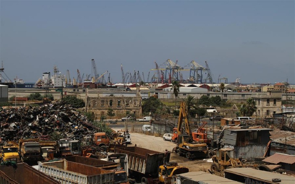 λίβανος-το-λιμάνι-της-τρίπολης-έτοιμο-2391823