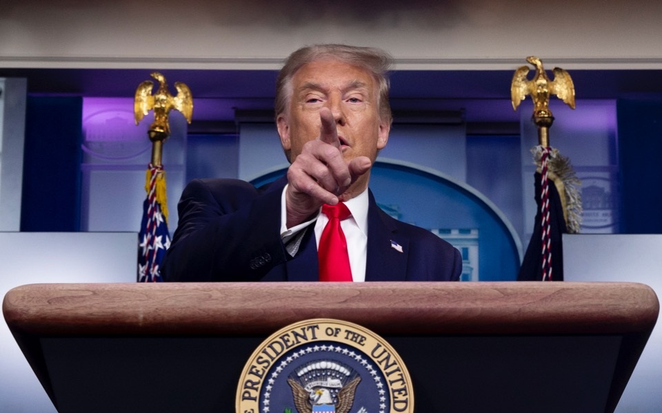 ο-ντ-τραμπ-απειλεί-με-το-ενδεχόμενο-έκδ-2391400