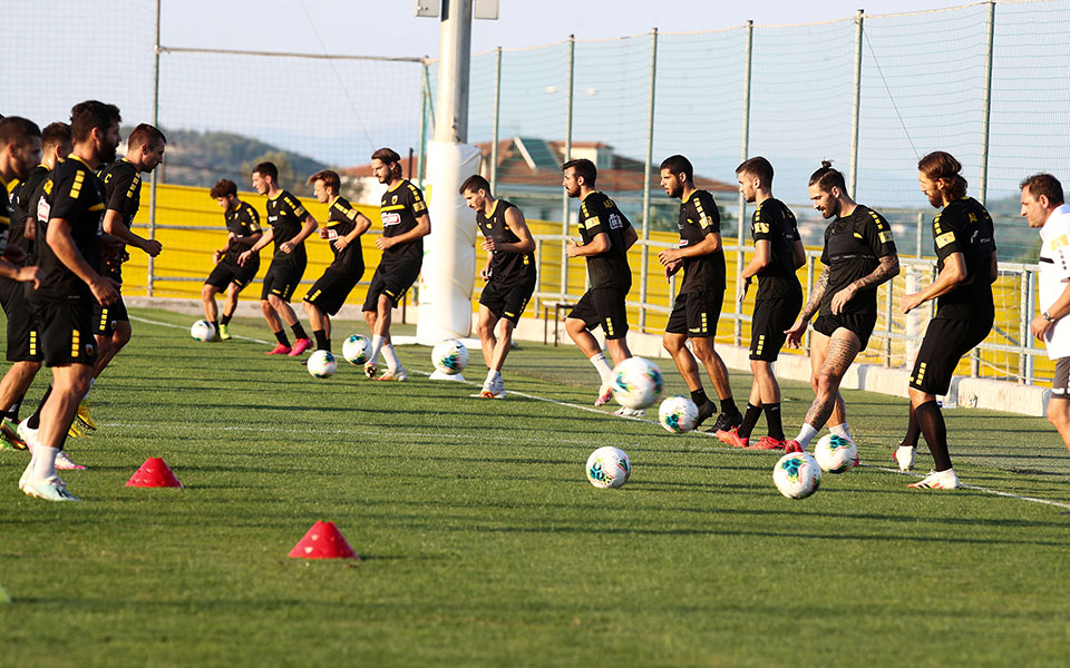 αεκ-τελειώνει-του-χνιντ-σενάριο-για-μο-2393248