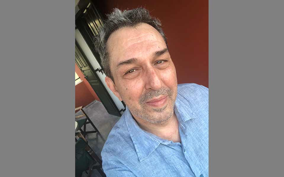 ενα-εικοσιτετράωρο-περιοδείας-με-τον-2392683